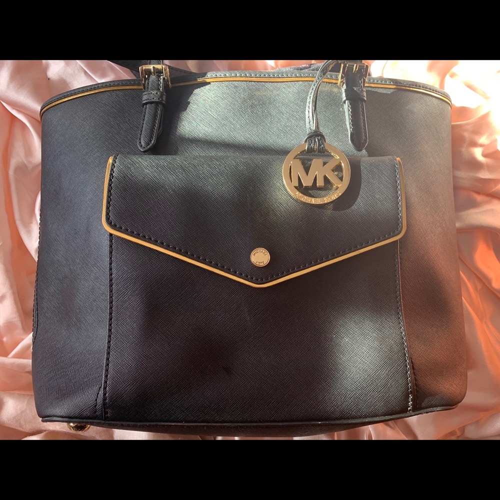 Michael Michael Kors Jet Set Tote